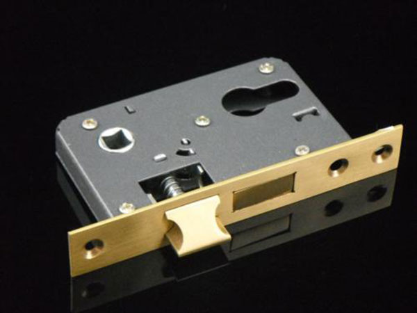 揚(yáng)州附近專業(yè)開鎖電話